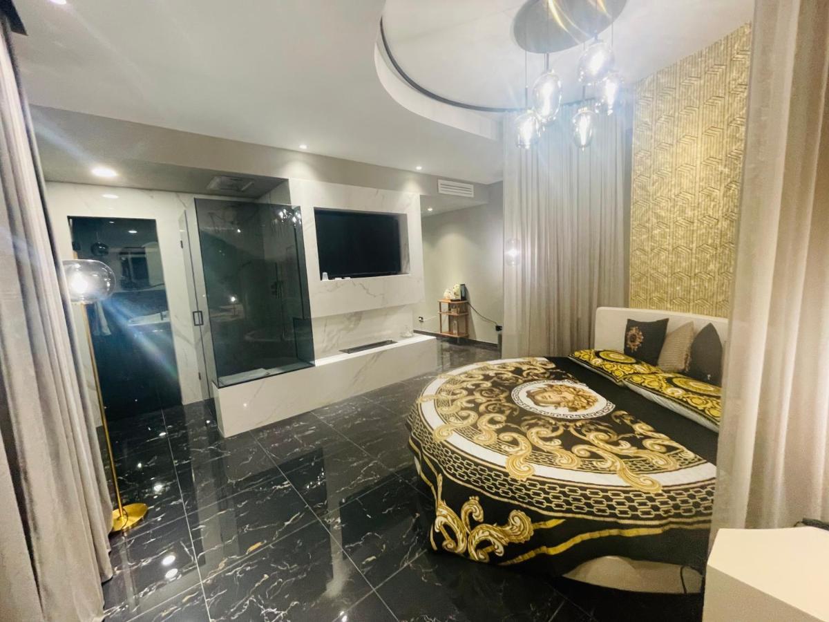 Versace Luxury Room コルレオーネ エクステリア 写真