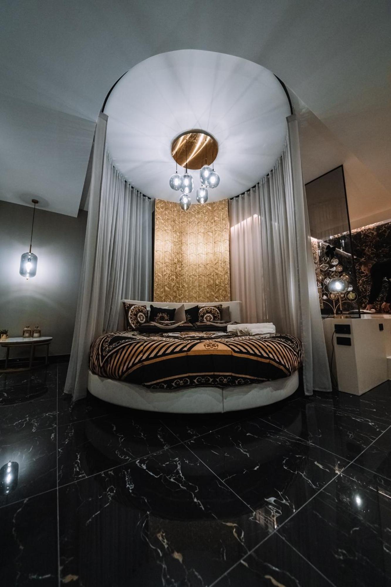 Versace Luxury Room コルレオーネ エクステリア 写真